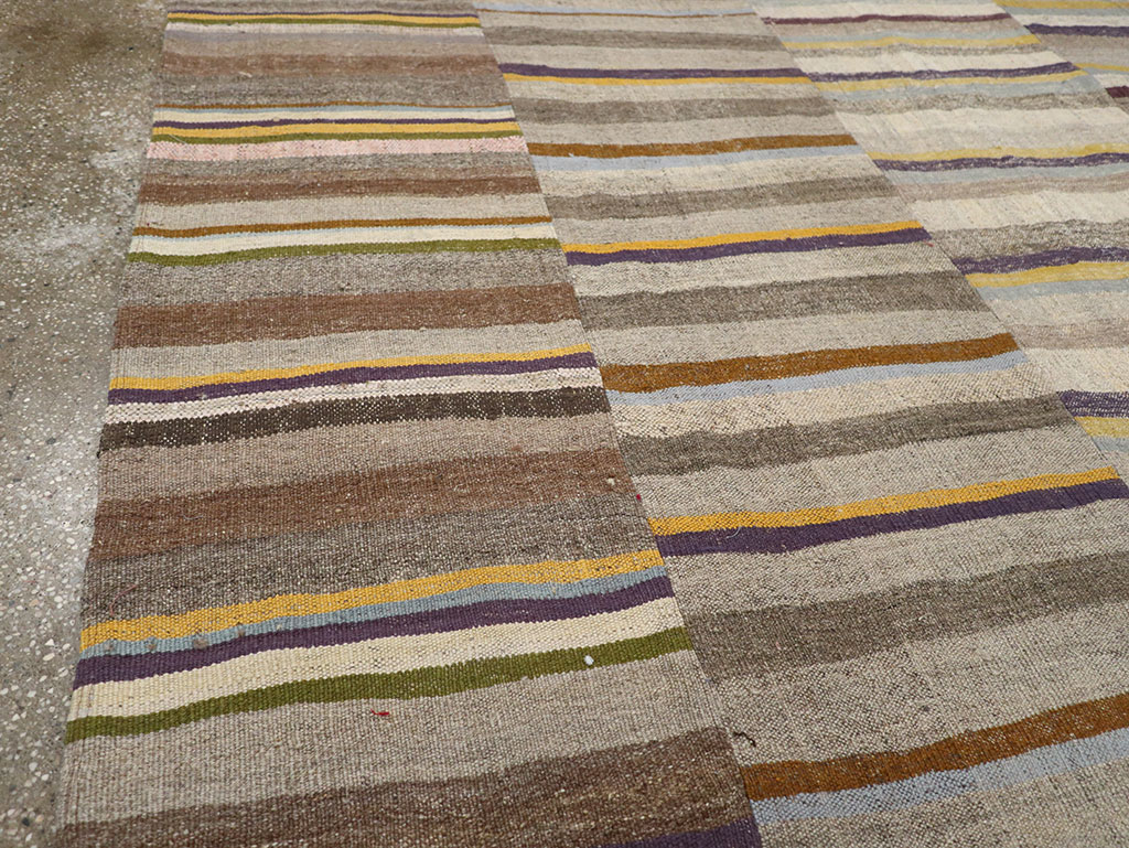 Vintage Turkish Flatweave Kilim Room Size Carpet, No.33094 - Staging