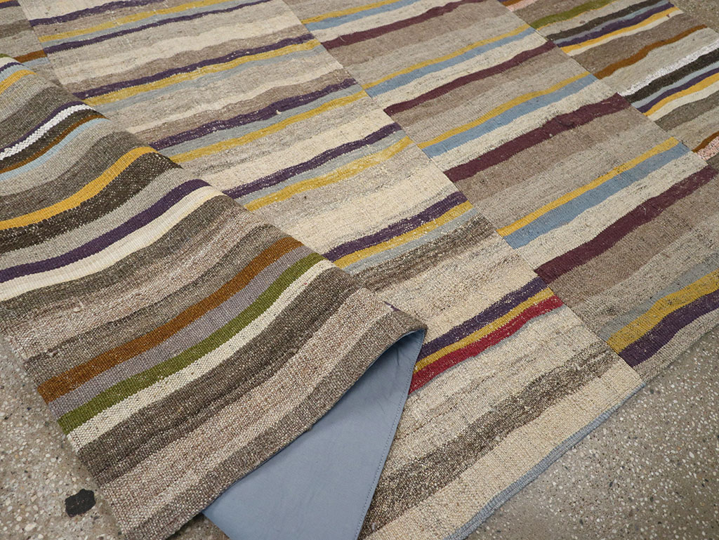 Vintage Turkish Flatweave Kilim Room Size Carpet, No.33094 - Staging