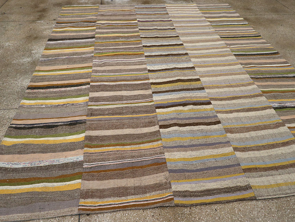 Vintage Turkish Flatweave Kilim Room Size Carpet, No.33095 - Staging