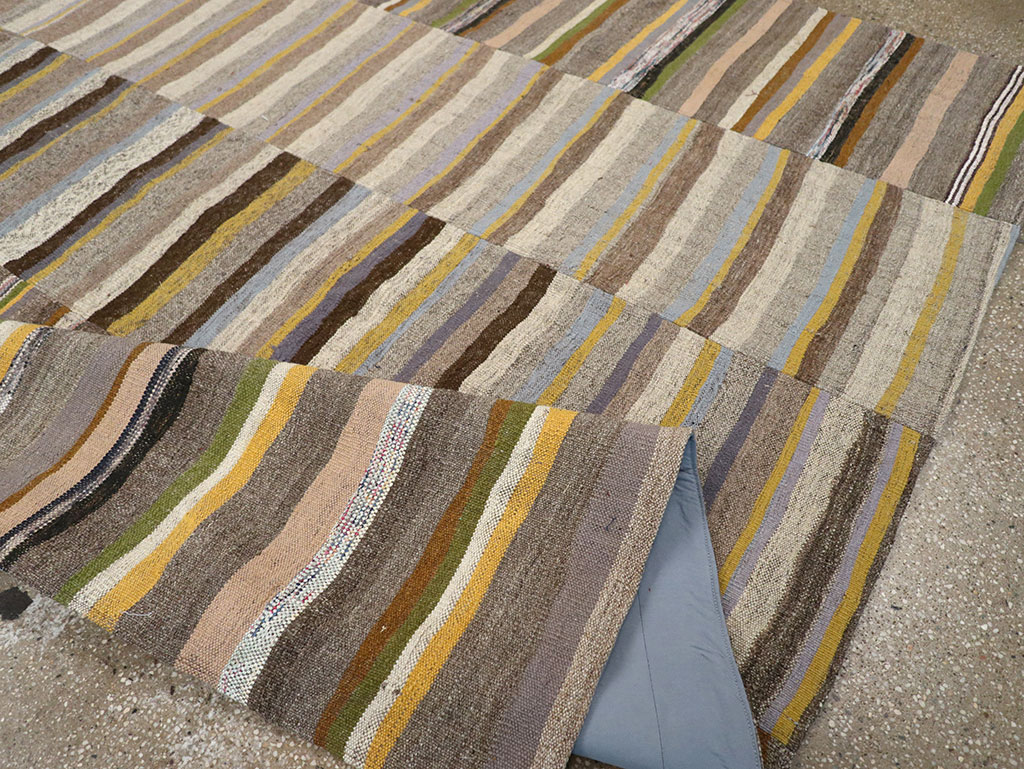 Vintage Turkish Flatweave Kilim Room Size Carpet, No.33095 - Staging