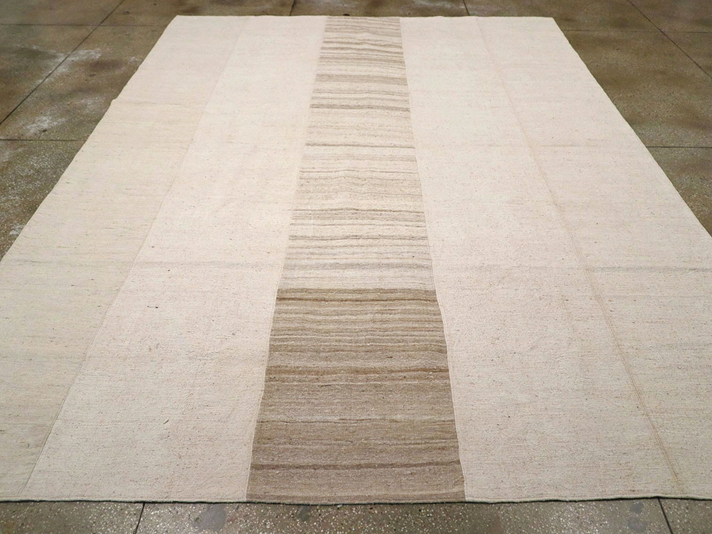 Vintage Turkish Flatweave Kilim Room Size Carpet, No.33096 - Staging