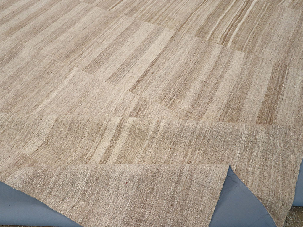 Vintage Turkish Flatweave Kilim Large Room Size Carpet, No.33097 - Staging