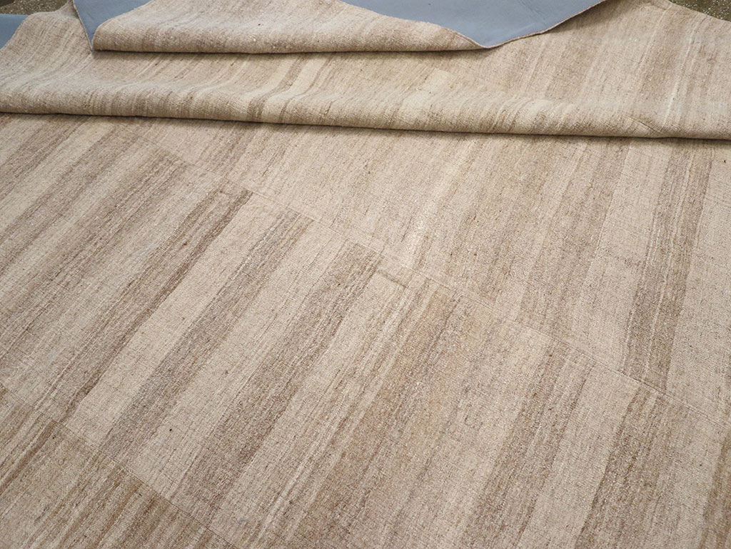 Vintage Turkish Flatweave Kilim Large Room Size Carpet, No.33097 - Staging