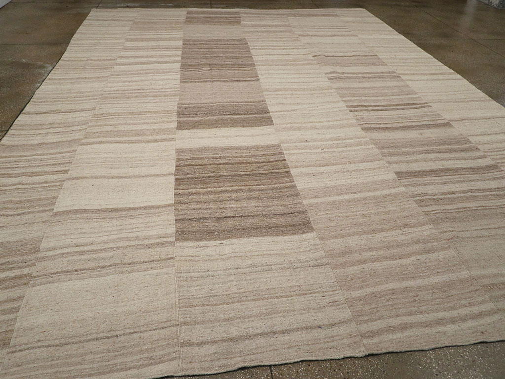 Vintage Turkish Flatweave Kilim Large Room Size Carpet, No.33098 - Staging