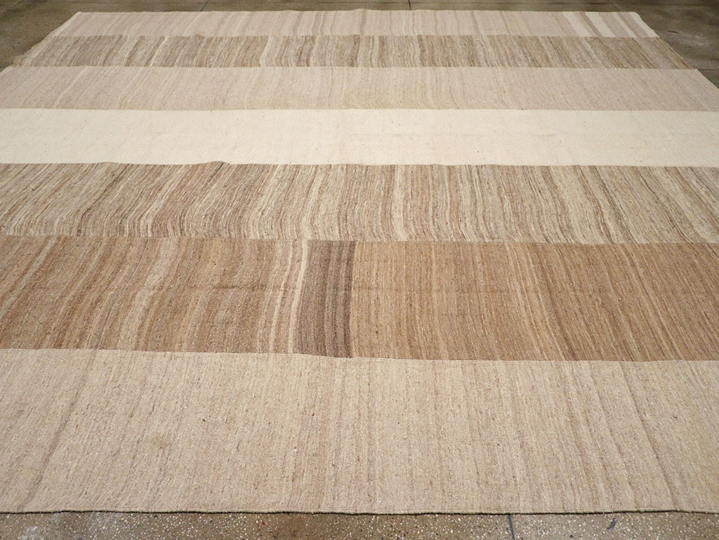 Vintage Turkish Flatweave Kilim Square Large Room Size Carpet, No.33101 - Staging