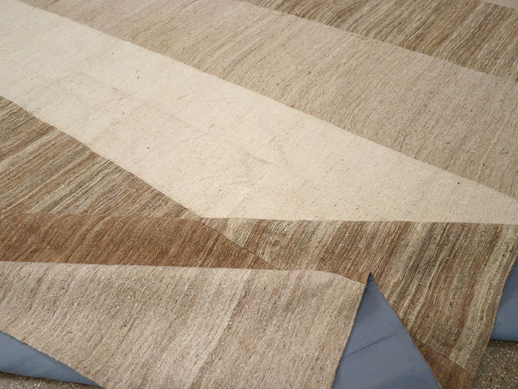 Vintage Turkish Flatweave Kilim Square Large Room Size Carpet, No.33101 - Staging