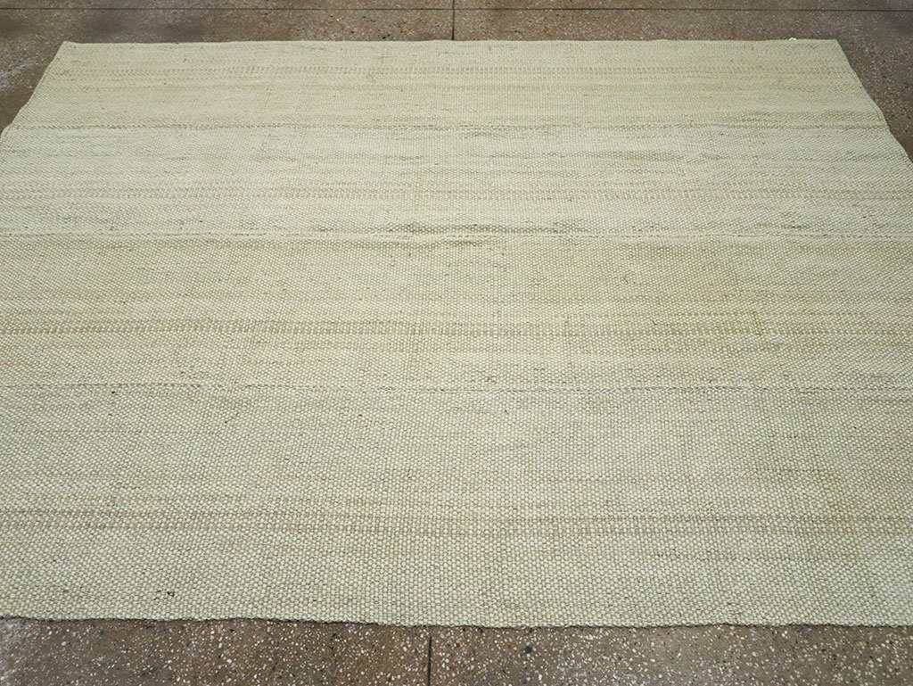 Modern Turkish Flatweave Accent Carpet, No.33115 - Staging