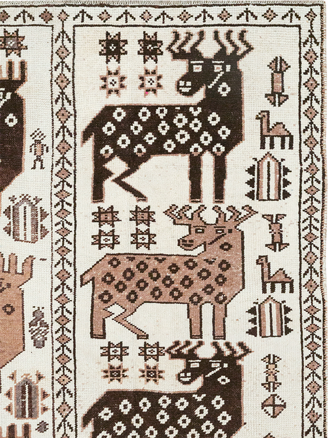 Vintage Turkish Pictorial Room Size Carpet, No.33119 - Staging