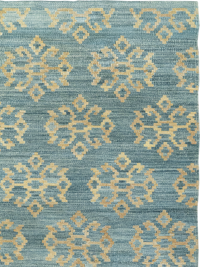 Modern Turkish Flatweave Kilim Accent Rug, No.33124 - Staging