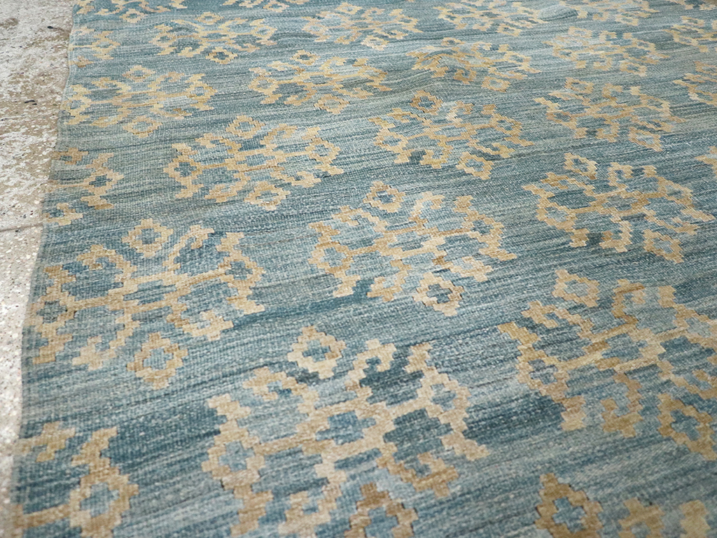 Modern Turkish Flatweave Kilim Accent Rug, No.33124 - Staging