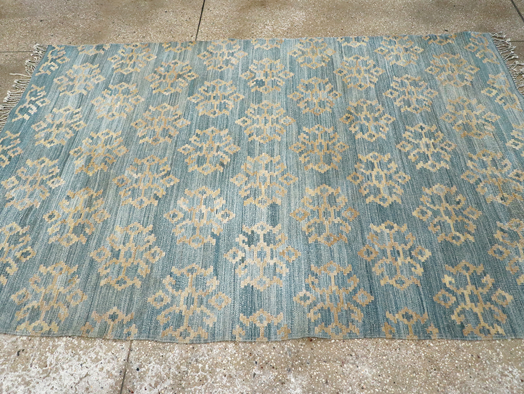 Modern Turkish Flatweave Kilim Accent Rug, No.33124 - Staging