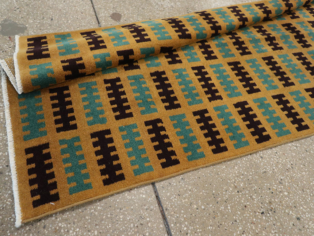 Vintage Turkish Anatolian Runner, No.33128 - Staging