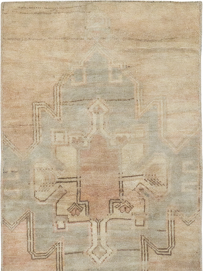 Vintage Turkish Anatolian Runner, No.33131 - Staging