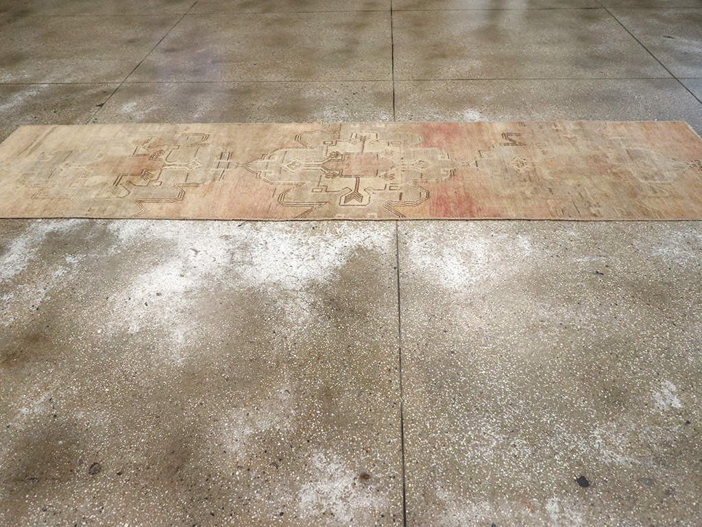 Vintage Turkish Anatolian Runner, No.33131 - Staging