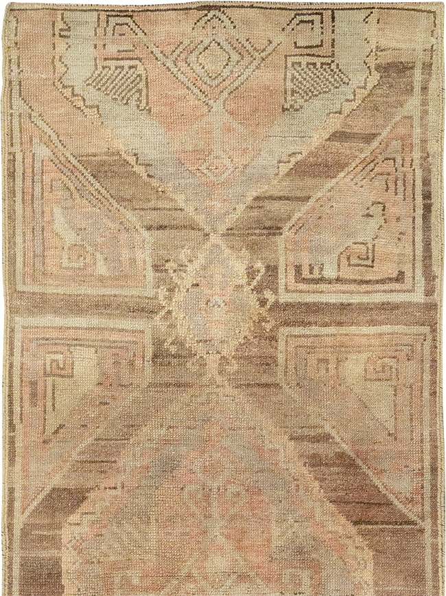 Vintage Turkish Anatolian Runner, No.33132 - Staging