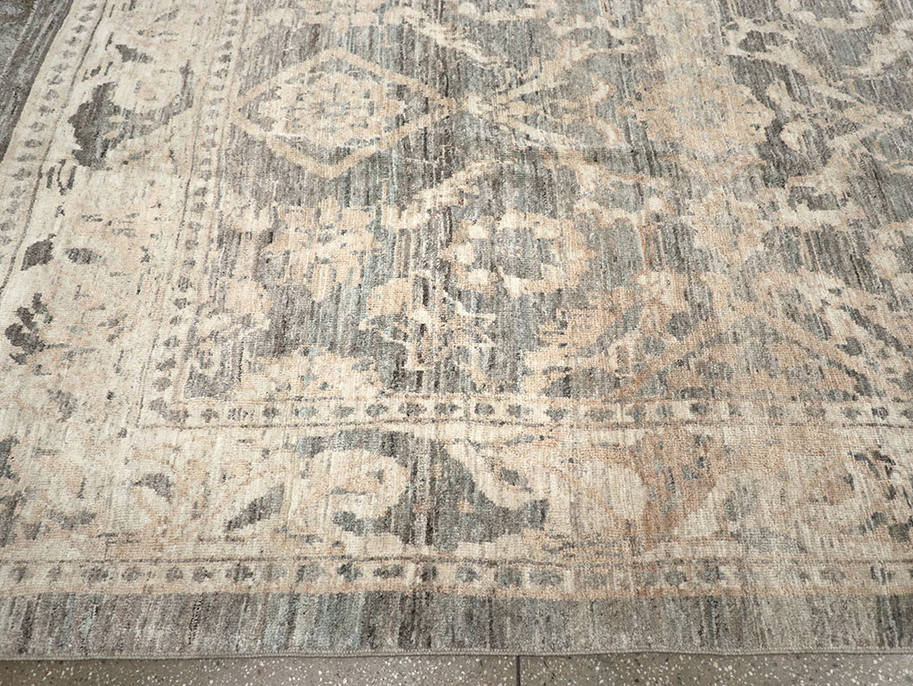 Modern Persian Mahal Room Size Carpet, No.33147 - Staging