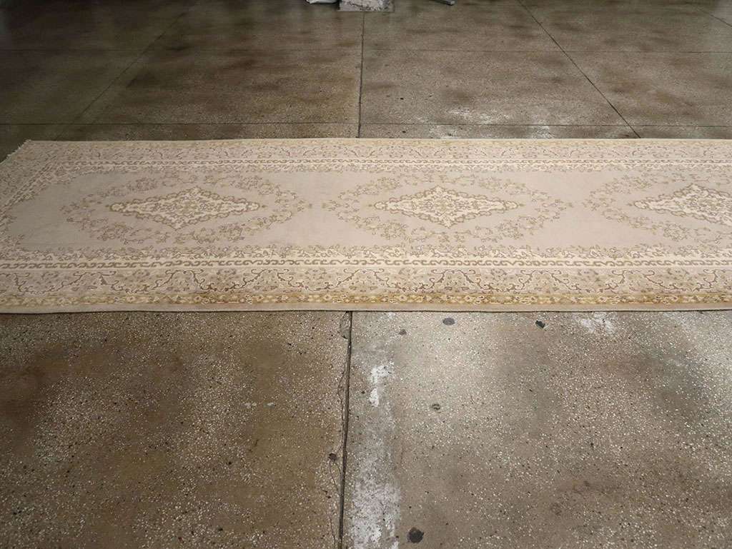 Vintage Turkish Anatolian Long Runner, No.33161 - Staging