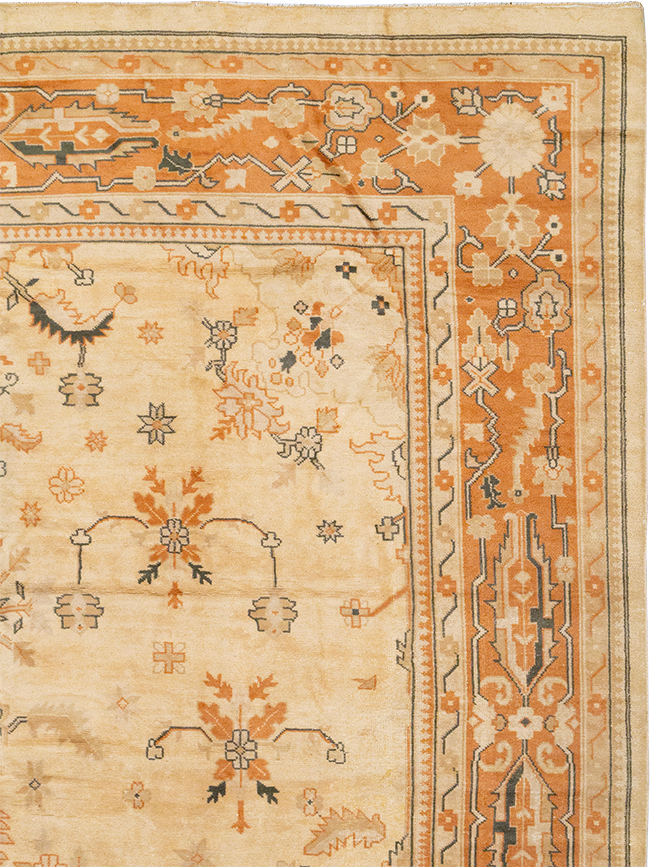 Vintage Turkish Anatolian Large Carpet, No.33162 - Staging