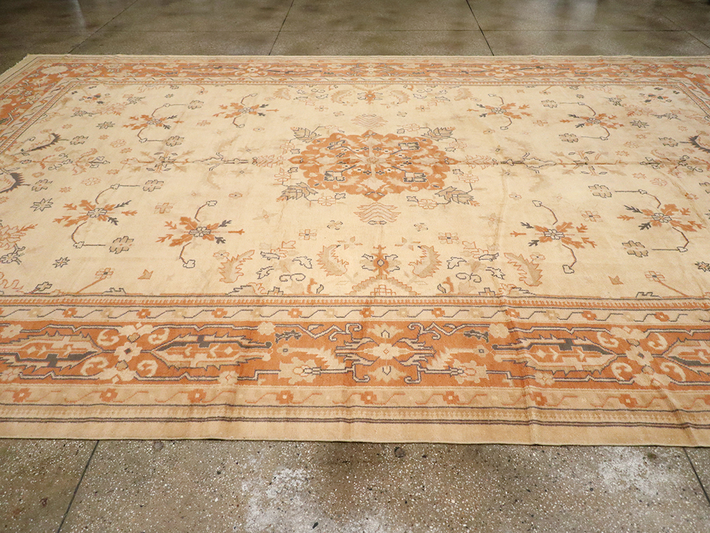 Vintage Turkish Anatolian Large Carpet, No.33162 - Staging