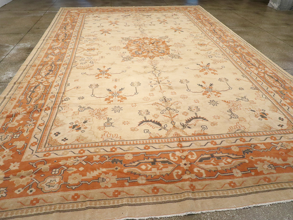 Vintage Turkish Anatolian Large Carpet, No.33162 - Staging