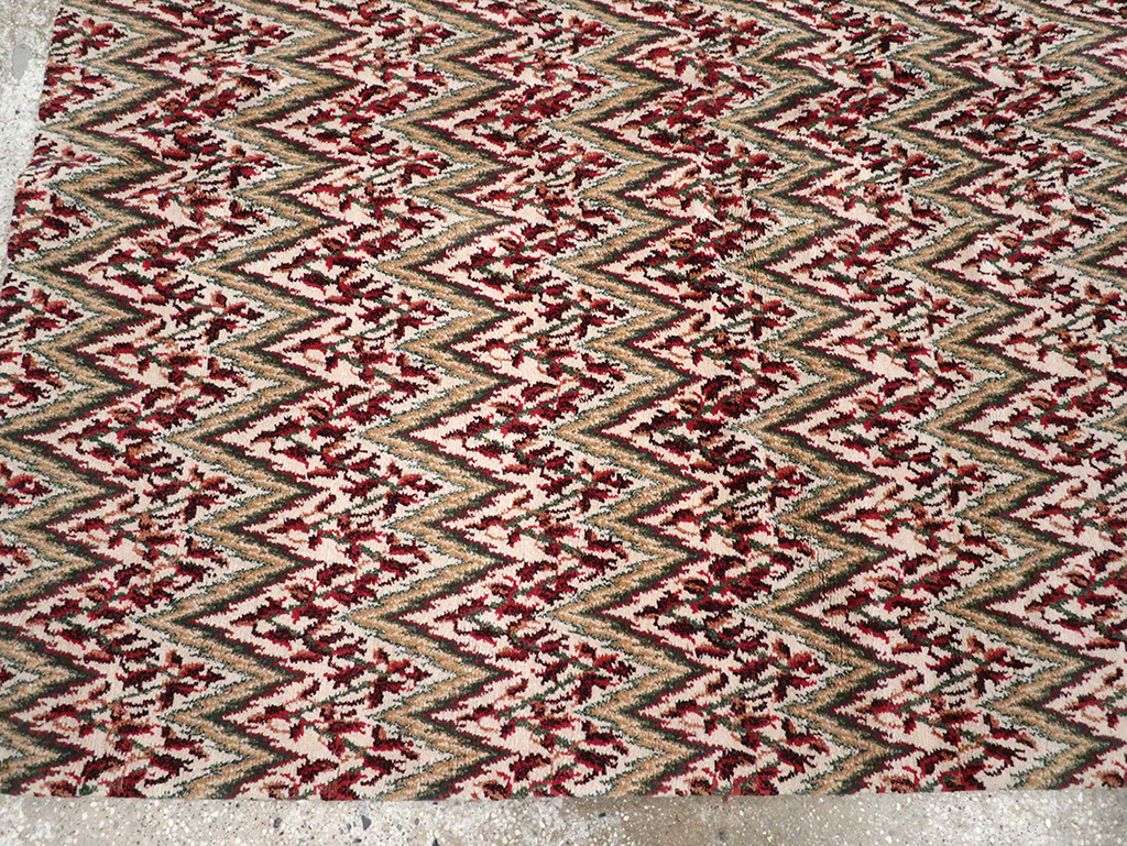 Modern Tibetan Accent Rug, No.33165 - Staging