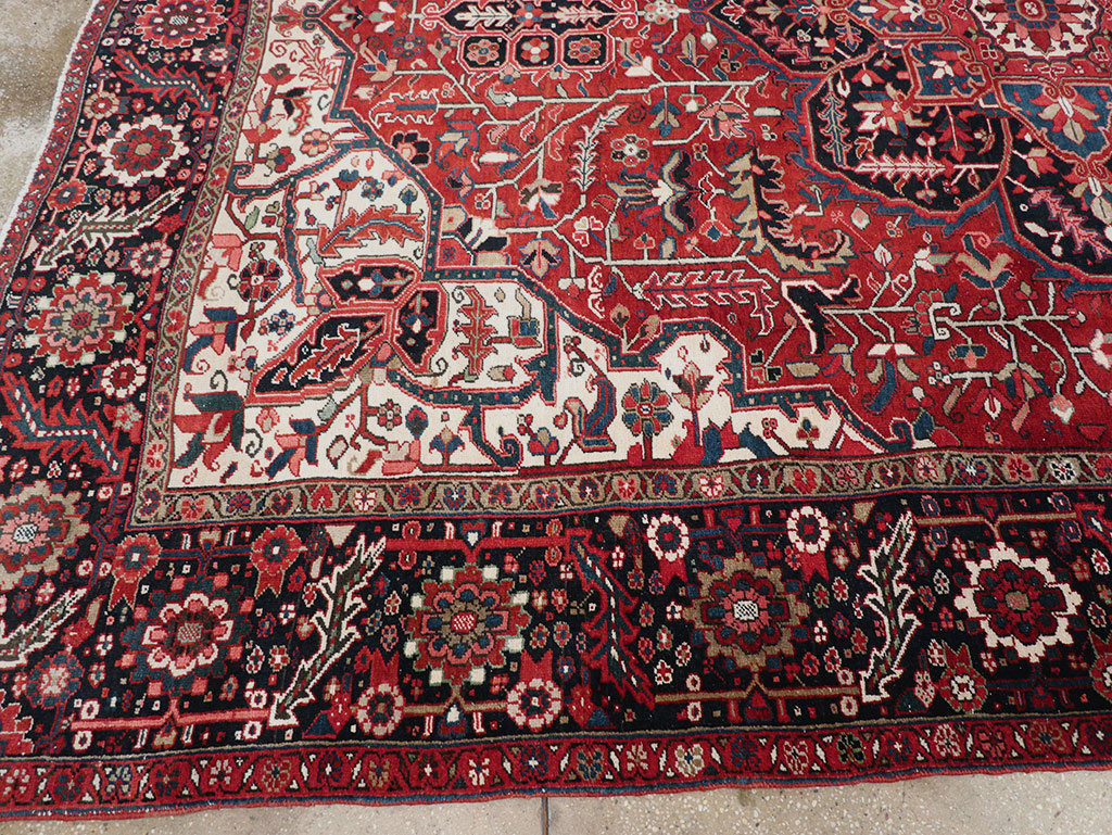 Vintage Persian Heriz Room Size Carpet, No.33168 - Staging