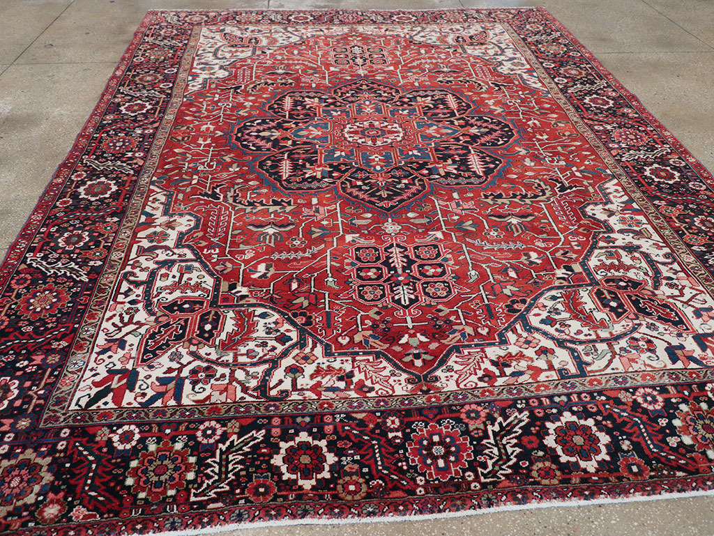 Vintage Persian Heriz Room Size Carpet, No.33168 - Staging
