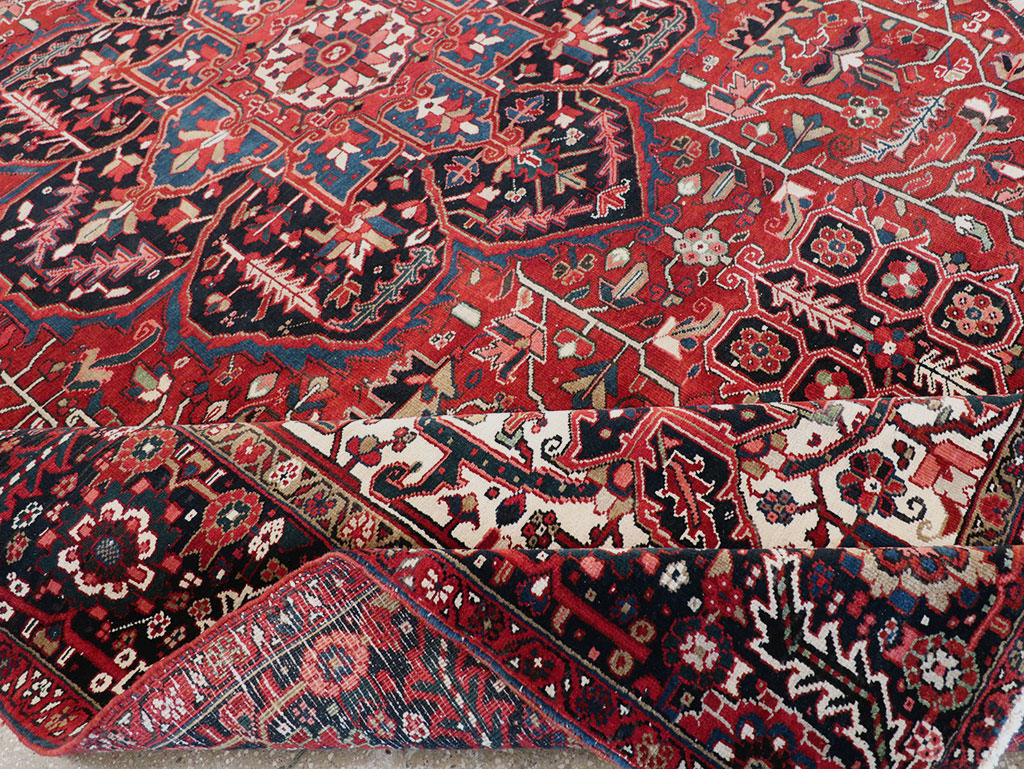 Vintage Persian Heriz Room Size Carpet, No.33168 - Staging