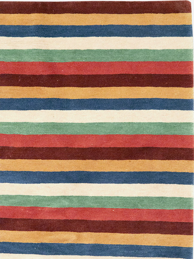 Modern Tibetan Accent Rug, No.33170 - Staging