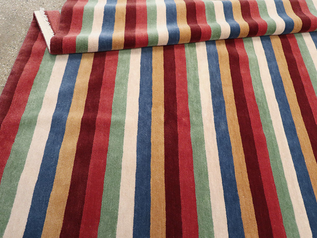 Modern Tibetan Accent Rug, No.33170 - Staging