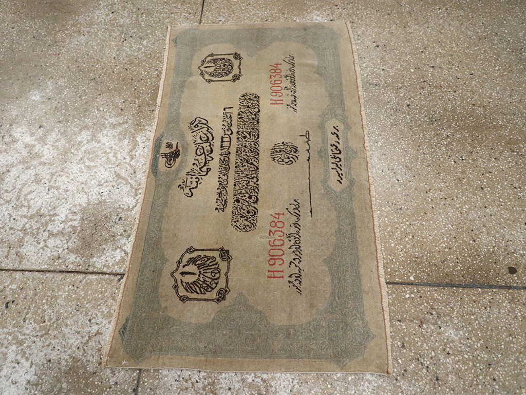 Antique Turkish Sivas Pictorial Rug, No.33181 - Staging