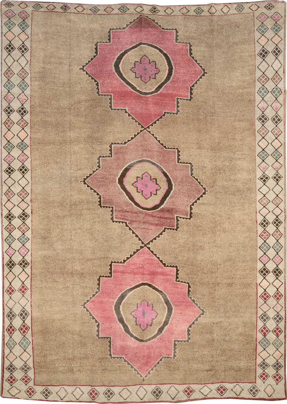 Vintage Turkish Anatolian Room Size Carpet, No.33196 - Staging