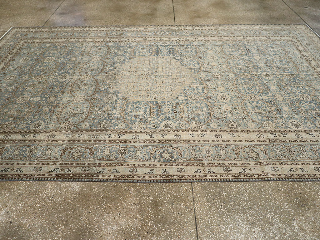 Antique Persian Tabriz Gallery Carpet, No.33201 - Staging