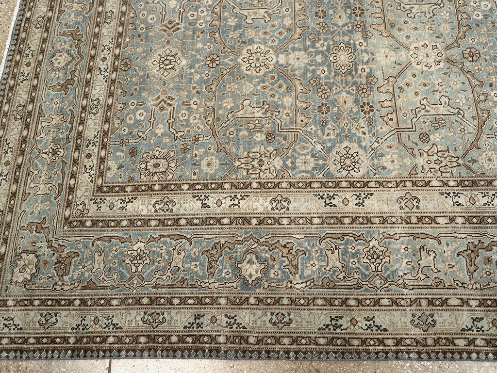 Antique Persian Tabriz Gallery Carpet, No.33201 - Staging
