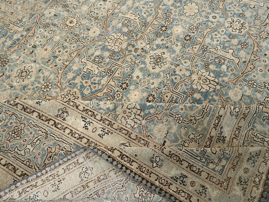Antique Persian Tabriz Gallery Carpet, No.33201 - Staging