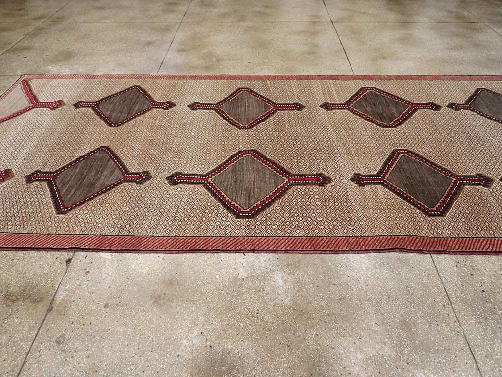 Vintage Turkish Anatolian Gallery Carpet, No.33204 - Staging