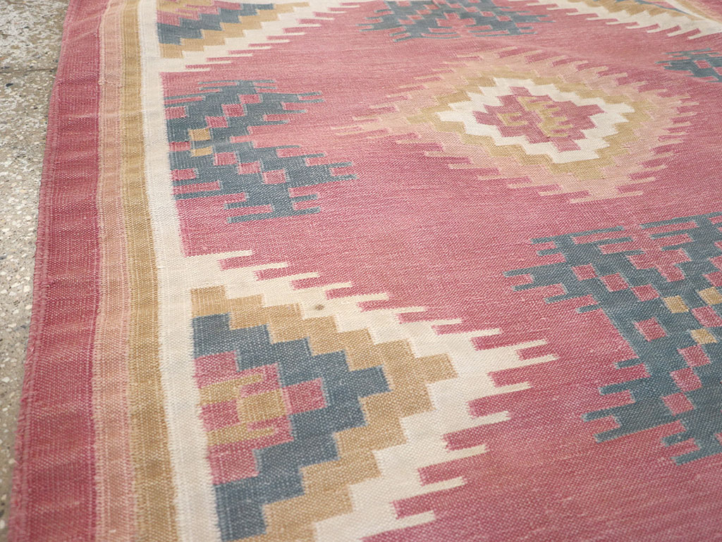 Vintage Indian Flatweave Dhurrie Accent Rug, No.33207 - Staging