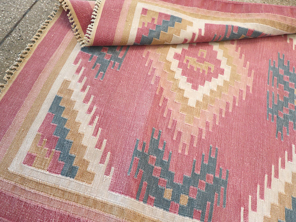 Vintage Indian Flatweave Dhurrie Accent Rug, No.33207 - Staging