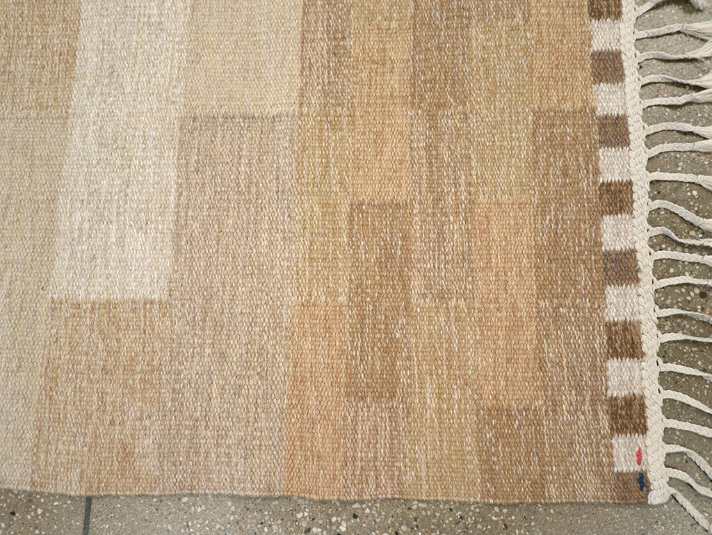 Vintage Swedish Flatweave Kilim Rug, No.33209 - Staging