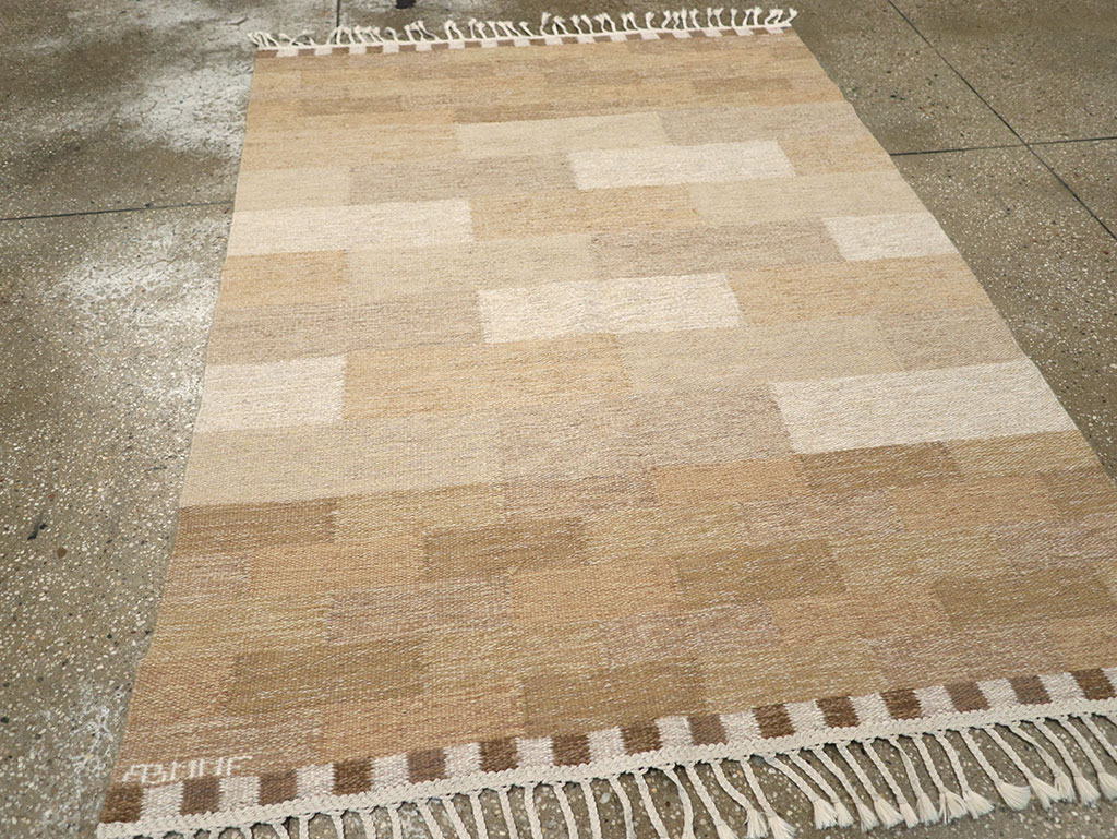 Vintage Swedish Flatweave Kilim Rug, No.33209 - Staging