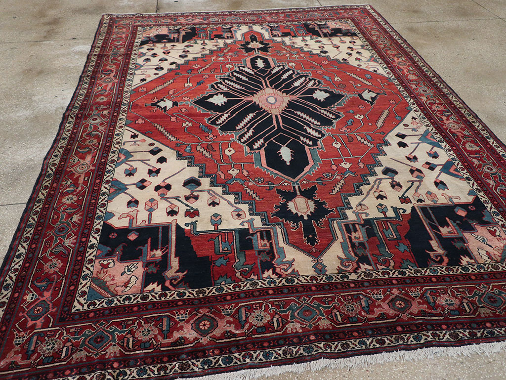 Antique Persian Serapi Accent Carpet, No.33248 - Staging