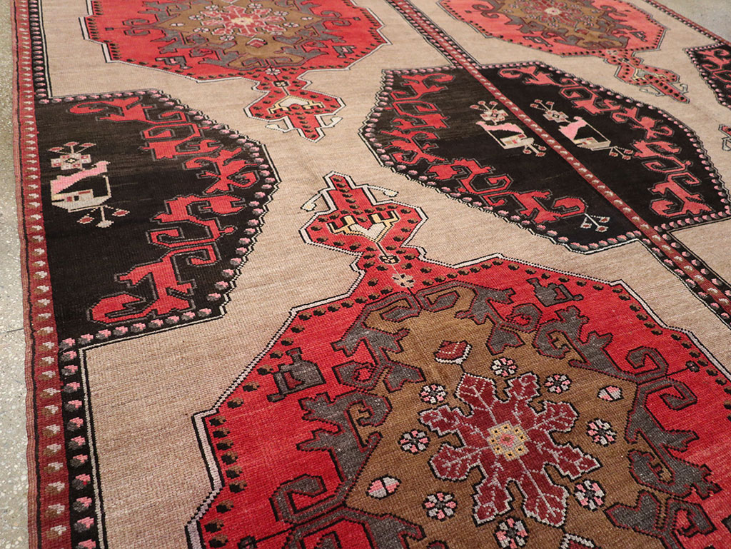 Vintage Turkish Anatolian Room Size Carpet, No.33256 - Staging