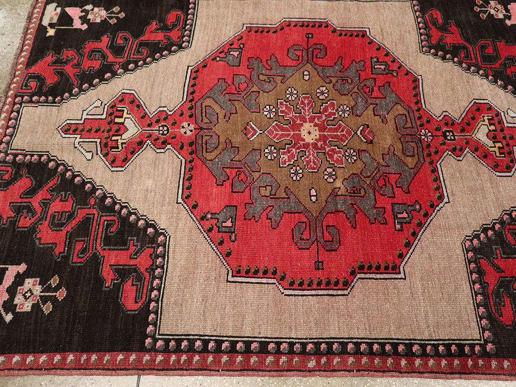 Vintage Turkish Anatolian Room Size Carpet, No.33256 - Staging