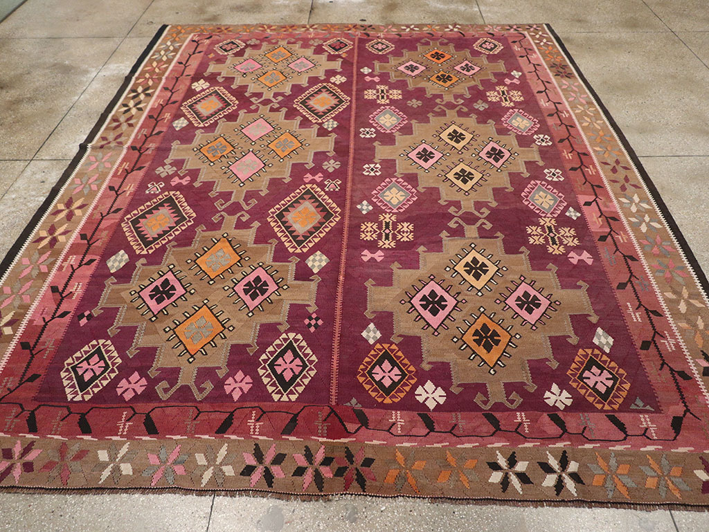 Vintage Turkish Flatweave Kilim Room Size Carpet, No.33258 - Staging