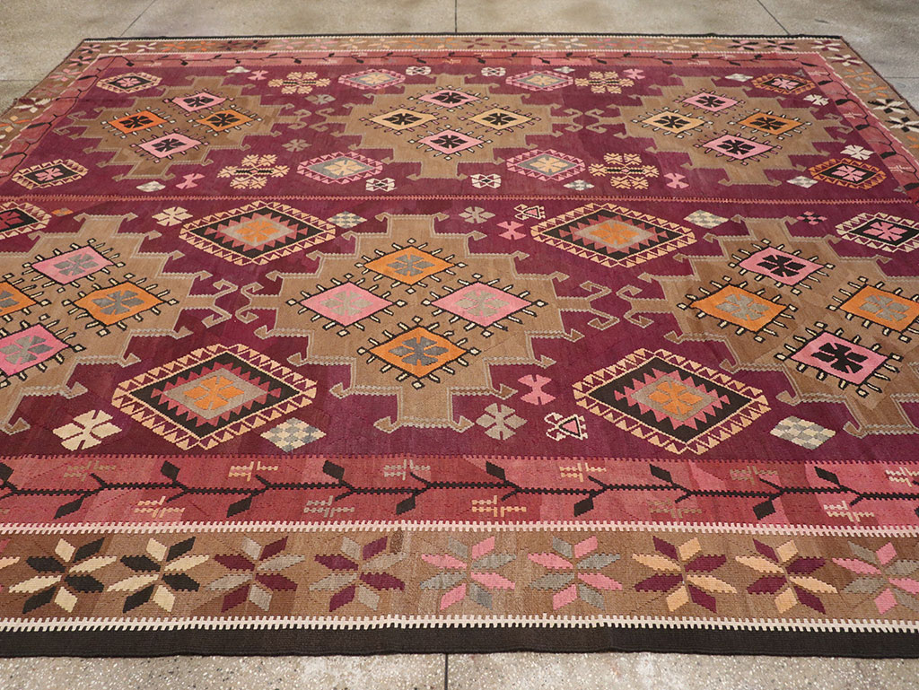 Vintage Turkish Flatweave Kilim Room Size Carpet, No.33258 - Staging