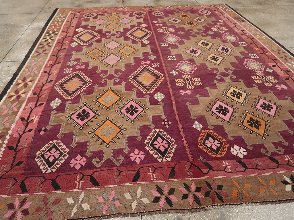 Vintage Turkish Flatweave Kilim Room Size Carpet, No.33258 - Staging