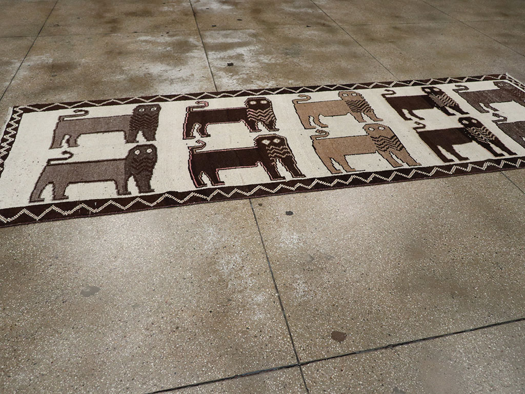 Vintage Turkish Anatolian Pictorial Runner, No.33266 - Staging