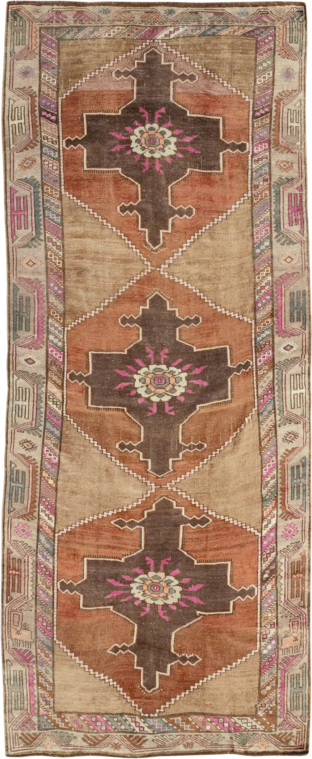 Vintage Turkish Anatolian Runner, No.33268 - Staging