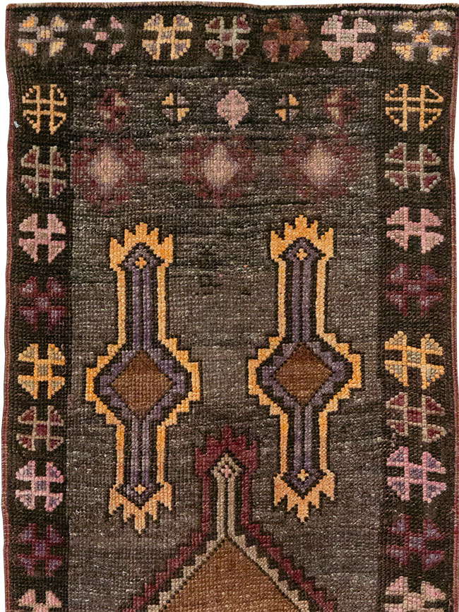 Vintage Turkish Anatolian Runner, No.33274 - Staging