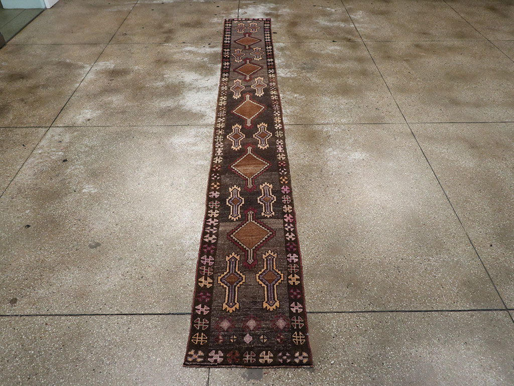 Vintage Turkish Anatolian Runner, No.33274 - Staging